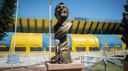 Rosario Central inauguró un busto de Miguel Ángel Russo y esparció sus cenizas en el Gigante de Arroyito