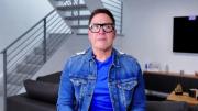 La sorprendente revelación del presentador Raúl González sobre su orientación sexual y una exigencia familiar