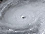 Jamaica se prepara para recibir al huracán Melissa