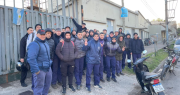 Los empleados de Acerías Berisso fueron a trabajar y se encontraron con la empresa cerrada otra vez