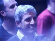 La caída del riesgo país acerca a la deuda argentina a Angola y Pakistán: cuánto falta para volver a los mercados