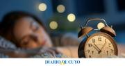 Dormís a cualquier hora: esto le pasa a tu corazón y cómo podés revertirlo
