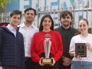 Orgullo nacional: quiénes son los cinco chicos que ganaron el Mundial de Ingeniería en Petróleo