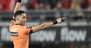 El polémico árbitro Nazareno Arasa estará al frente del partido de Gimnasia ante River