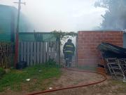 Punta Lara: un joven provocó un incendio en tres viviendas y hay una mujer afectada