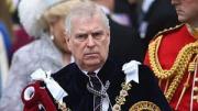 El rey Carlos le quita el título de príncipe a su hermano Andrés, que tiene que abandonar la lujosa mansión de Windsor