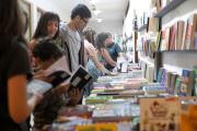 Feria Municipal del Libro en Viedma: tres días de lectura, charlas, arte y actividades para toda la familia