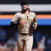 Fernando Tatis Jr. lidera a los latinos ganadores del Guante de Oro