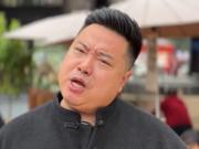 Perdió una apuesta y cambió su vida: el “Trump chino” que es viral en redes sociales