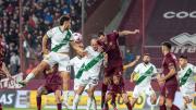 Banfield y Lanús juegan un lunes: los clásicos que también se disputaron un día de semana