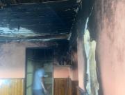 Incendio y pánico en una vivienda de La Plata: una mujer resultó afectada por monóxido de carbono