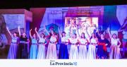 Emotiva noche: presentaron a las candidatas a Paisana de la Tradición