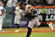 LVBP: Norwith Gudiño, una luz en el apagado bullpen de Leones del Caracas