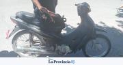Secuestraron una moto robada en Albardón y notificaron al conductor