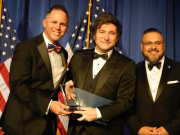 Milei viaja a Estados Unidos en busca de inversiones