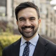 Zohran Mamdani es migrante, demócrata, socialista y musulmán