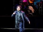 Javier Milei celebró una presunta invitación de AC/DC a cantar en River, pero era fake