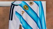 La Selección Argentina presentó su nueva camiseta para el Mundial 2026: cuánto vale y cuándo sale a la venta