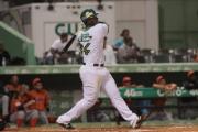 LIDOM: Miguel Sanó persigue increíble récord de jonrones con Estrellas Orientales