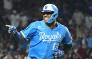 Salvador Pérez extiende su vínculo con Kansas City