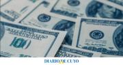 El dólar oficial cayó pese a la baja de tasas impulsada por el Banco Central: en San Juan bajó $30