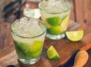 Alerta En Brasil Por Bebidas Adulteradas: “Caipiriña Asesina” Deja 12 Muertos, Más De 100 Intoxicados Y Una Mujer Ciega