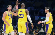 ¡Doncic y Reaves le quitan el puesto! Exjugador de la liga no considera a LeBron James indispensable en los Lakers