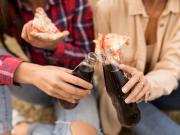 Especialista no se calló nada sobre el efecto de tomar gaseosa todos los días: provoca enfermedades, incluso algunos tipos de cáncer