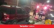 Bomberos sofocaron principio de incendio sobre vehículo