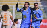 Bolívar atropella a Aurora con media docena de goles y acecha a los líderes