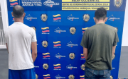 Detienen a dos hombres por golpear a una mujer dentro de su casa en Maracaibo