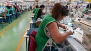 La industria cayó 3,6% en los últimos cuatro meses: el sector textil fue el más golpeado en septiembre