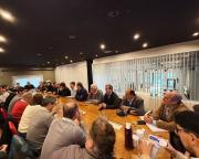 En medio de la crisis económica, intendentes de la UCR volverán a la carga por las deudas de la Provincia