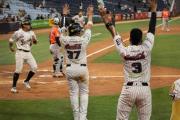 LVBP: Leones sólidos y a las Águilas les tienen el número tomado