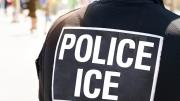 Controversia por operativo de ICE: Video de hombre convulsionando en vehículo desata críticas
