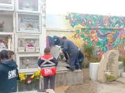 Íbamos al cementerio a ver a tu papá…: