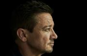 Jeremy Renner es señalado de acoso sexual e intimidación; el actor se defiende