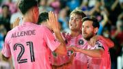 Con doblete y asistencia de Messi, Inter Miami goleó 4-0 a Nashville y se metió en cuartos de final