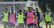 El plantel de Gimnasia levantó el paro, se entrenó y queda concentrado pensando en Vélez