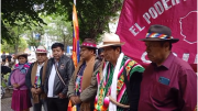 Organizaciones sociales en Oruro reivindican la Wiphala tras su eliminación de la banda presidencial