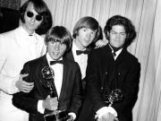 The Monkees, un grupo que comenzó siendo una estafa musical, tuvo a Jimi Hendrix de telonero y se convirtió en fenómeno de ventas