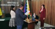 Tatiana Genuzio jura como viceministra de Hidrocarburos para sumarse al equipo que revisa la subvención