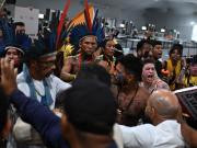 Escándalo en la COP30 de Brasil por un enfrentamiento entre grupos indígenas y agentes de seguridad