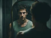 Los 4 miedos secretos que aterran a los narcisistas y revelan su lado más vulnerable, según los psicólogos