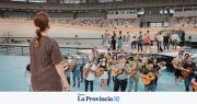 FNS 2025 y una emotiva serenata multitudinaria