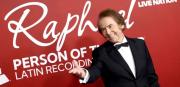 Raphael tuvo su gran noche al ser reconocido como Persona del Año en los Latin Grammy