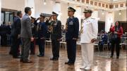 Presidente Paz posesiona al Alto Mando Militar y designa a Hugo Balderrama como comandante en jefe de las FFAA