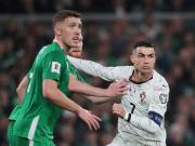 Portugal perdió con Irlanda y a Cristiano Ronaldo lo echaron por un brutal codazo: qué necesita para clasificar al Mundial 2026 en la última fecha de las Eliminatorias