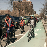 Transporte futurista: Zohran Mamdani recibe este plan para rediseñar las calles en Nueva York