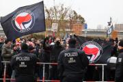 Trump declara como terroristas a cuatro organizaciones antifascistas europeas